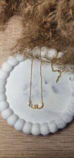 Arrow necklace
