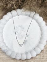 Silver pearl necklace